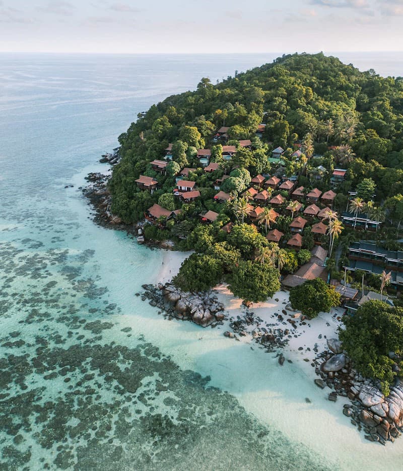 Four Packed Days of Diving, Beaches, and Island Life