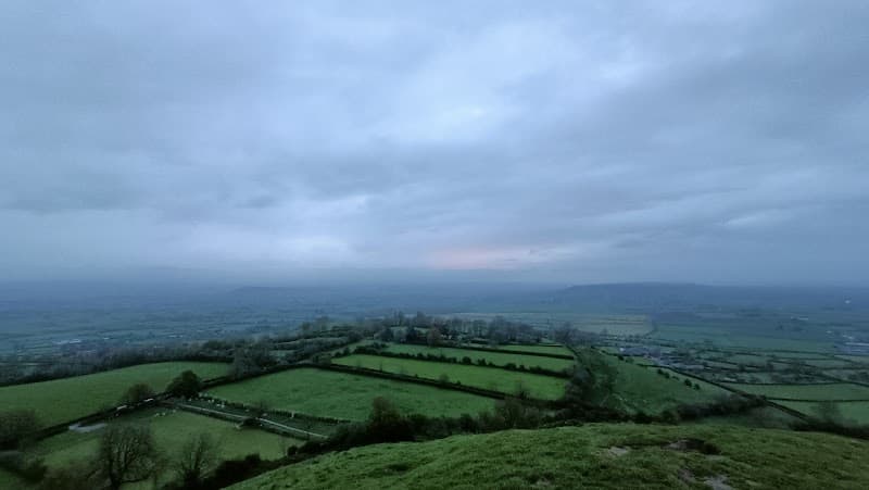 Tor Fieldside Wander
