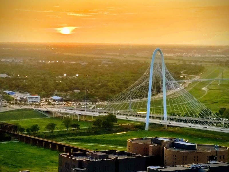 Trinity Groves & Margaret Hunt Hill Bridge Walk