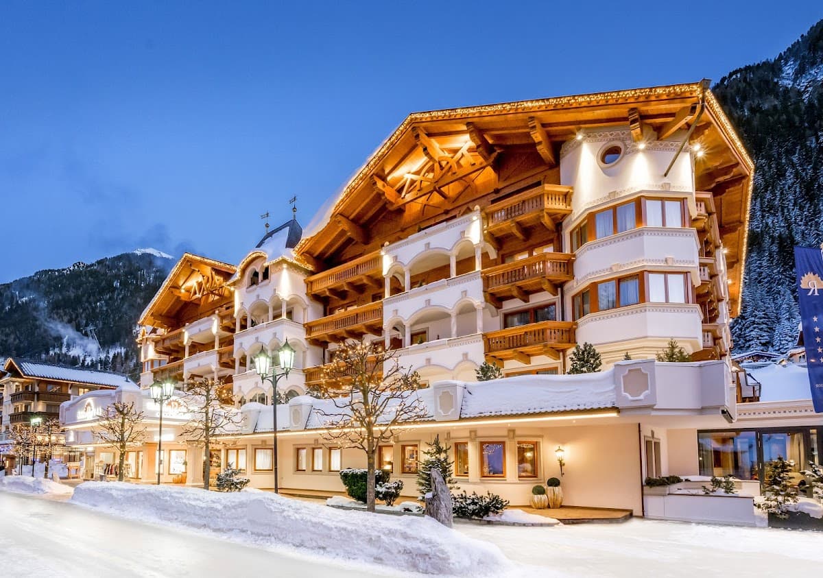 Trofana Royal Resort