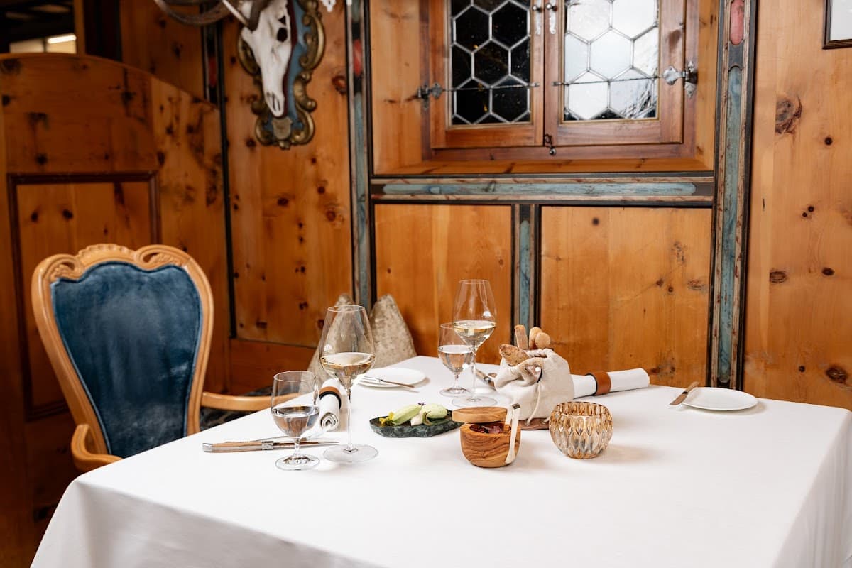 Trofana Royal Restaurant