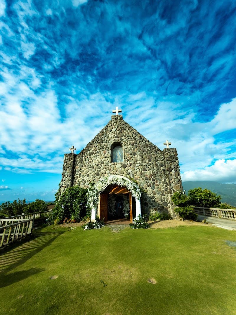 Tukon Chapel