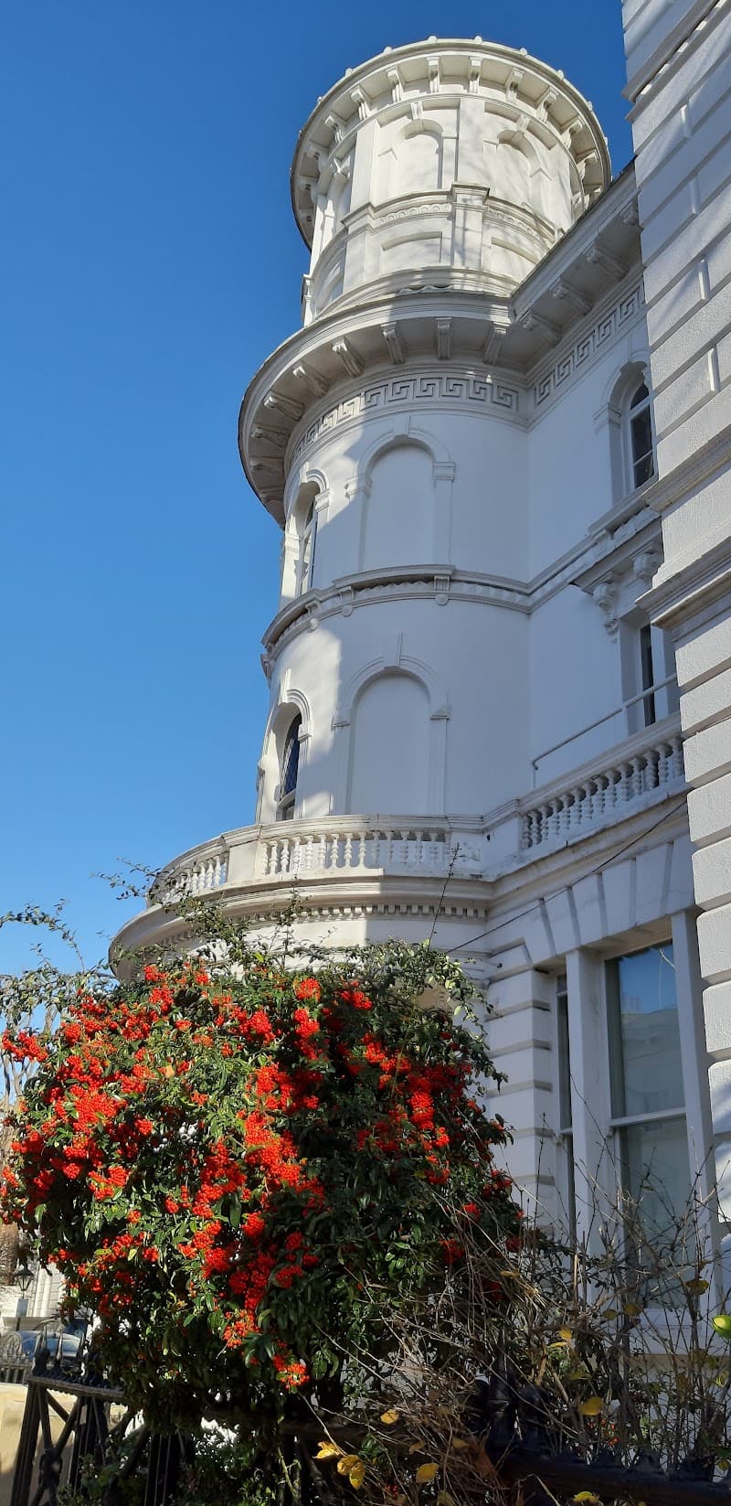 V&A South Kensington to Kensington Gardens Walk