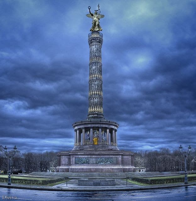 Victory Column (Siegessäule) Ascent