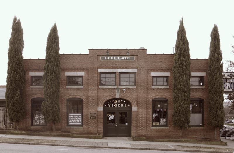 Videri Chocolate Factory (Hot Chocolate & Treats)