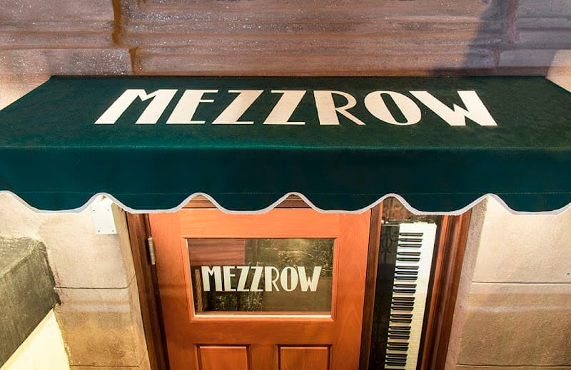 Village Jazz Bar (Smalls or Mezzrow)