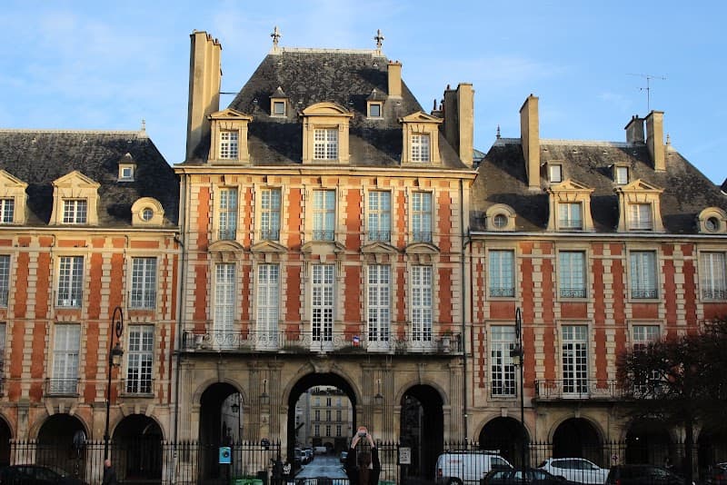 Village Saint-Paul & Maison Victor Hugo