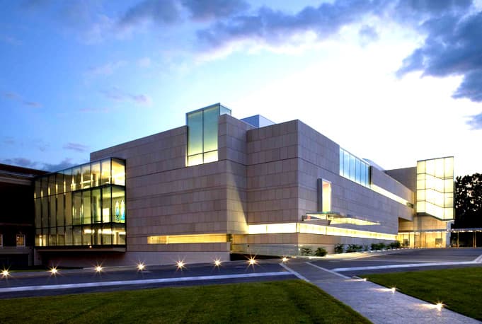 Virginia Museum of Fine Arts (VMFA)