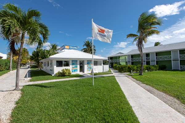 Viva Fortuna Beach by Wyndham (All-Inclusive)