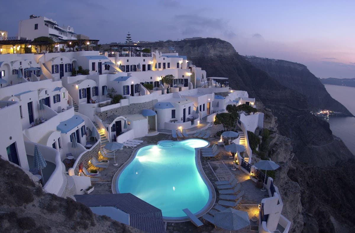 Volcanos View Hotel