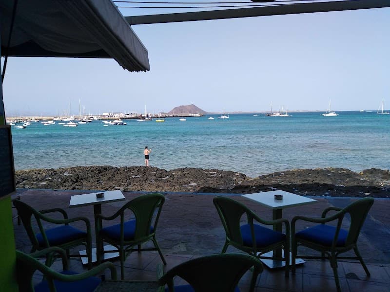 Waka Beach Bar