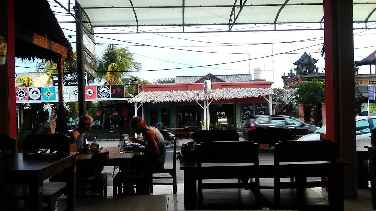 Warung Made