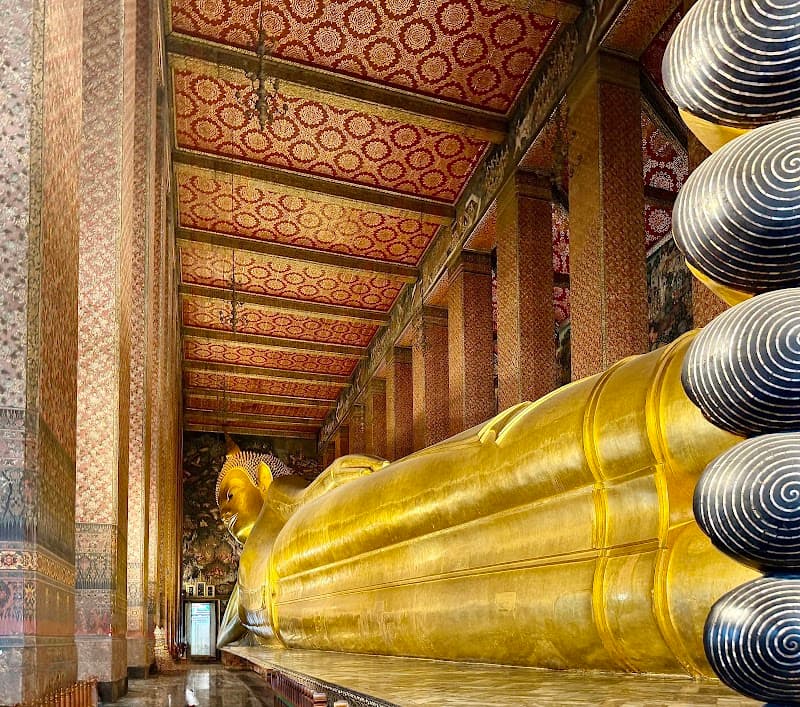 Wat Pho (Temple of the Reclining Buddha)