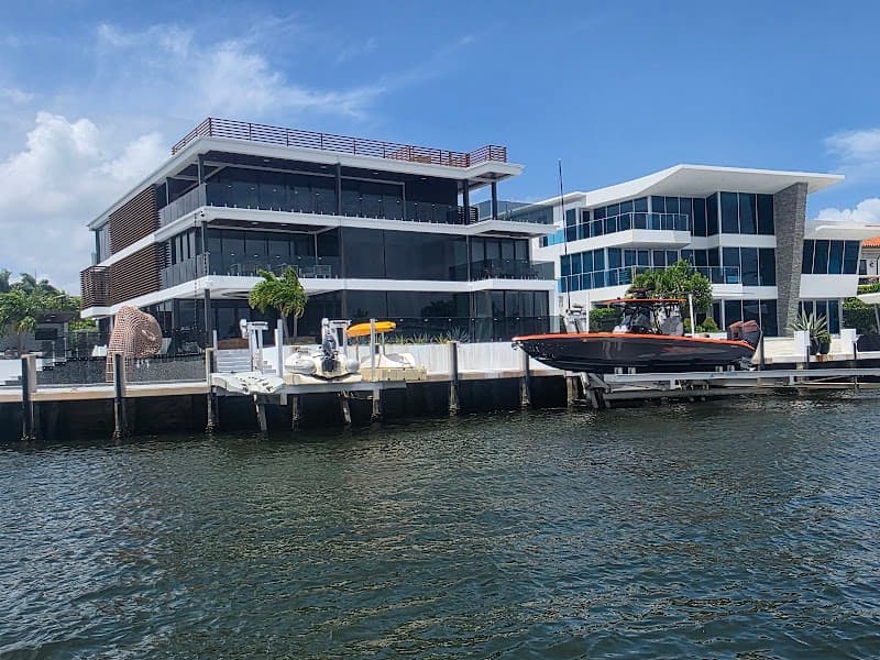 Water Taxi Along the Intracoastal
