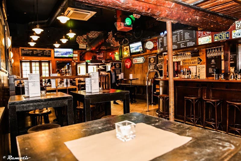 Wayne's Bar Live Music