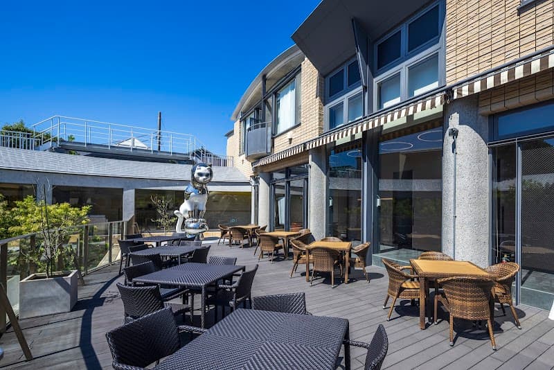 WeBase Kamakura (Private Rooms)