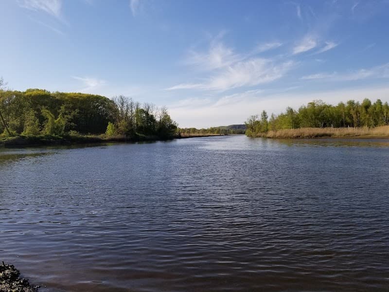 West River Memorial Park Short Walk