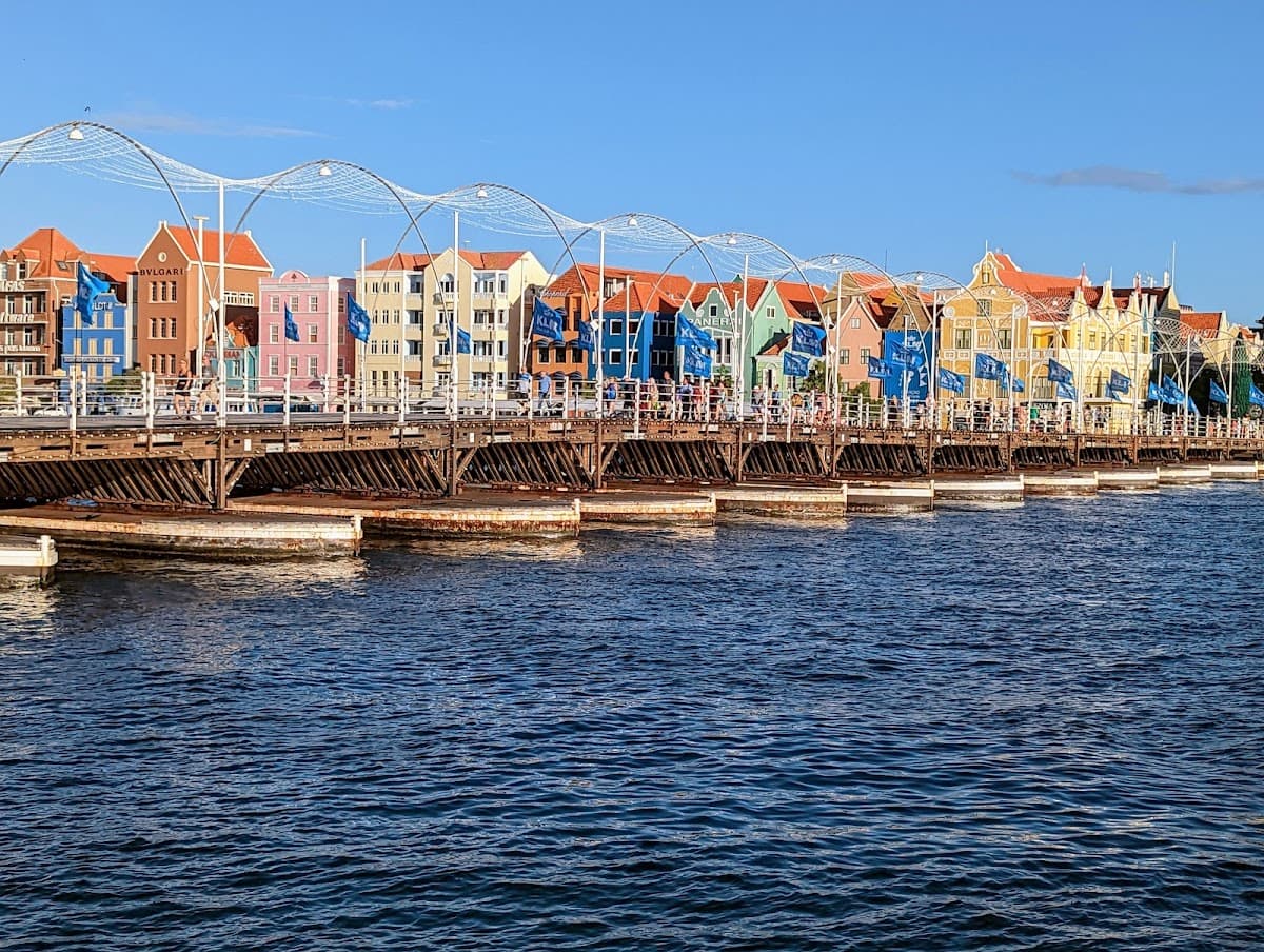 Curaçao's Colorful Soul: Caribbean Charm & Golden Hour Magic
