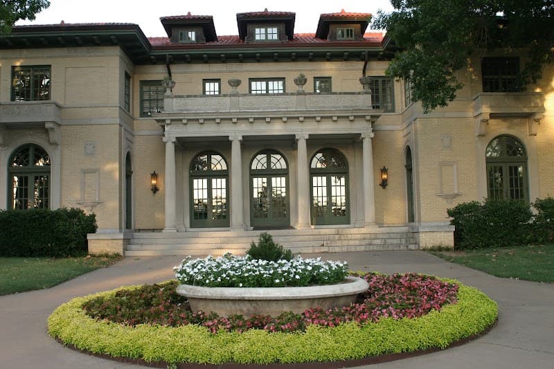Woodward Park & Tulsa Garden Center