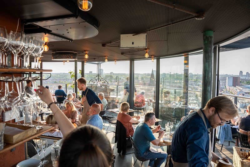 WT Urban Kitchen