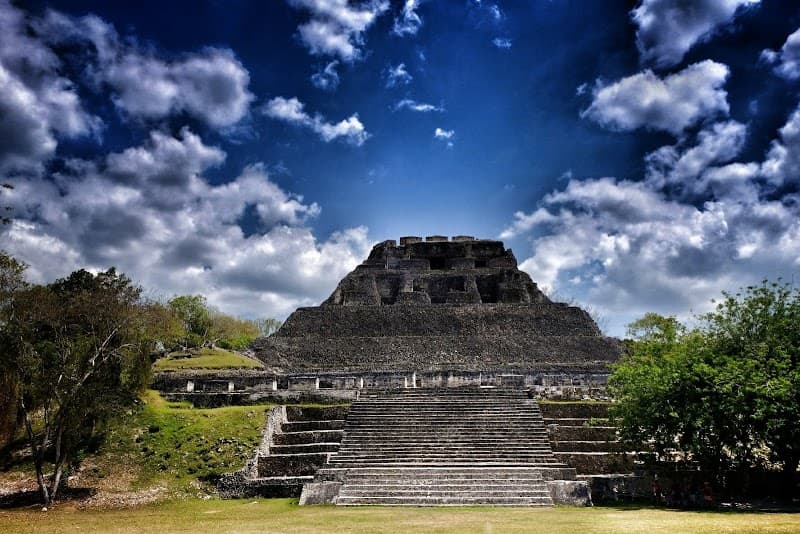 Xunantunich Mayan Ruins Day Trip
