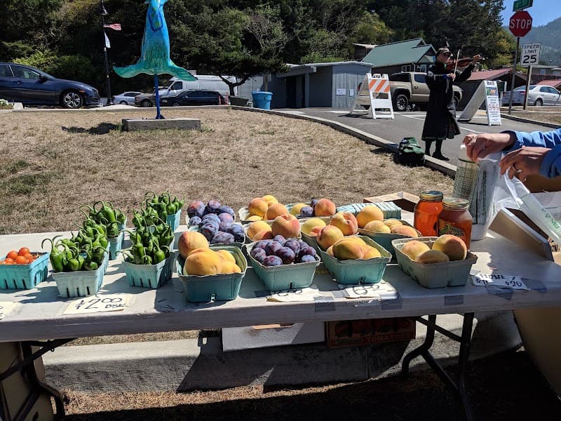 Yachats Farmers Market & Local Treats