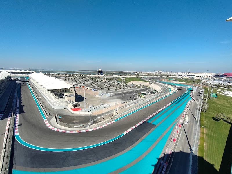 Yas Marina Waterfront