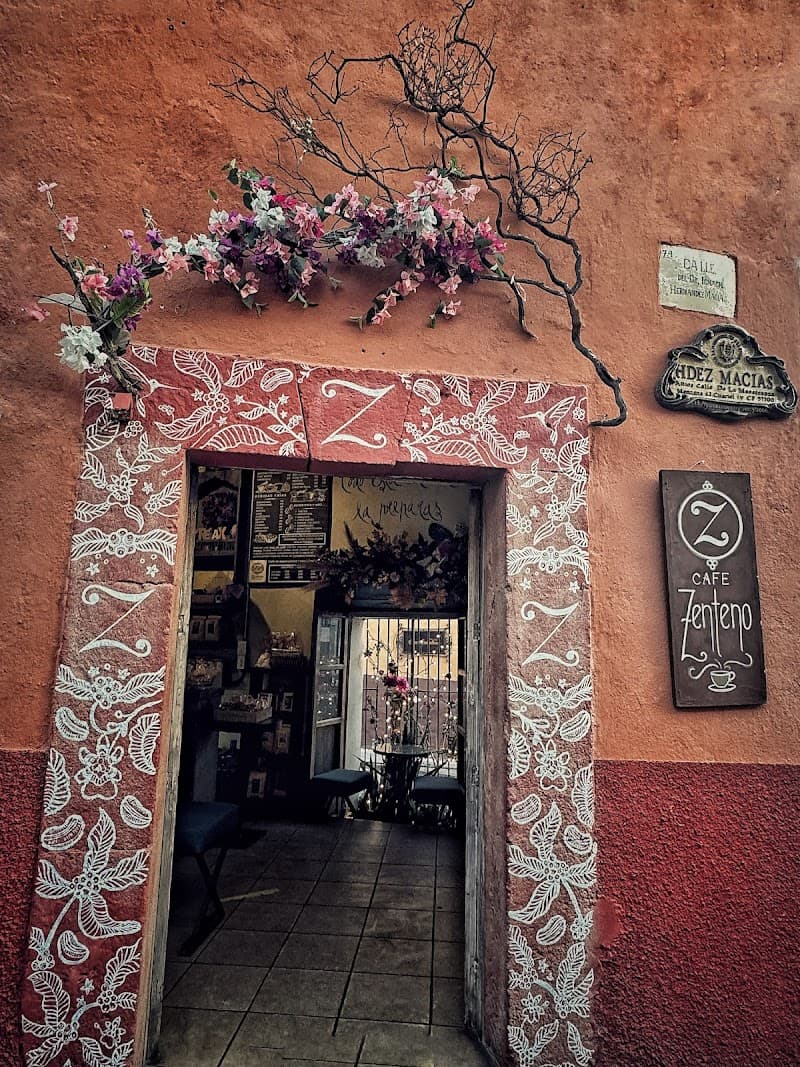 Zenteno Café