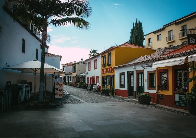 Zona Velha Tile Walk